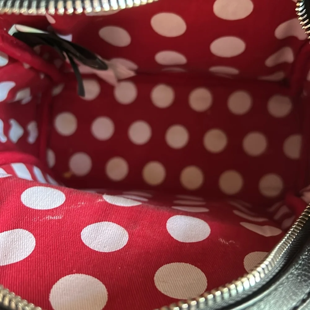 Disney Loungefly Minnie Mouse Bow Mini-Backpack - Picture 7 of 7